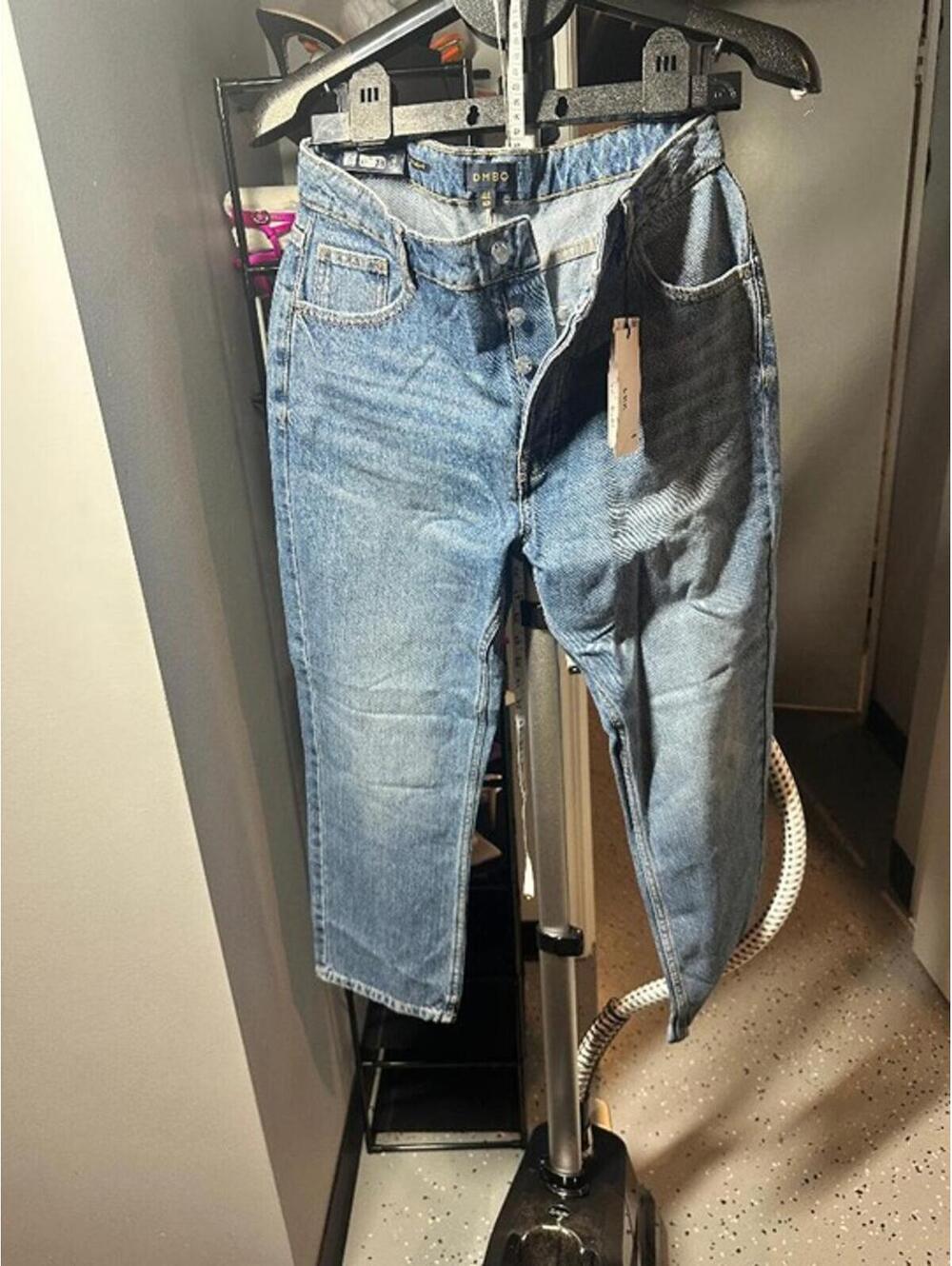 PIOMBO High Rise Straight Jeans – Light Wash – Size 44 / US 8 – NWT